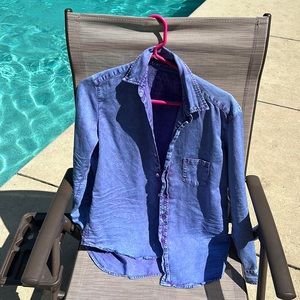 Frank & Eileen - the classic Eileen shirt in a cool blue and purple wash